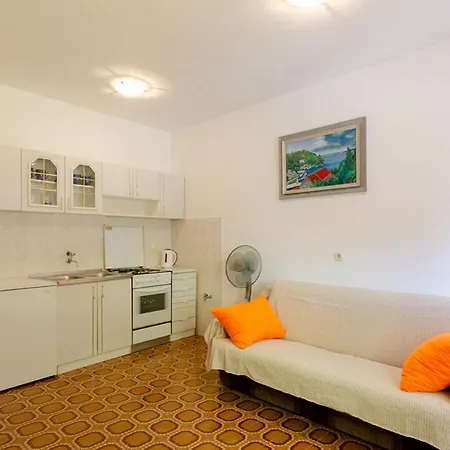 Apartment Rogac